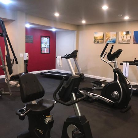 סנטה אנה Comfort Inn & Suites Orange County John Wayne Airport מראה חיצוני תמונה