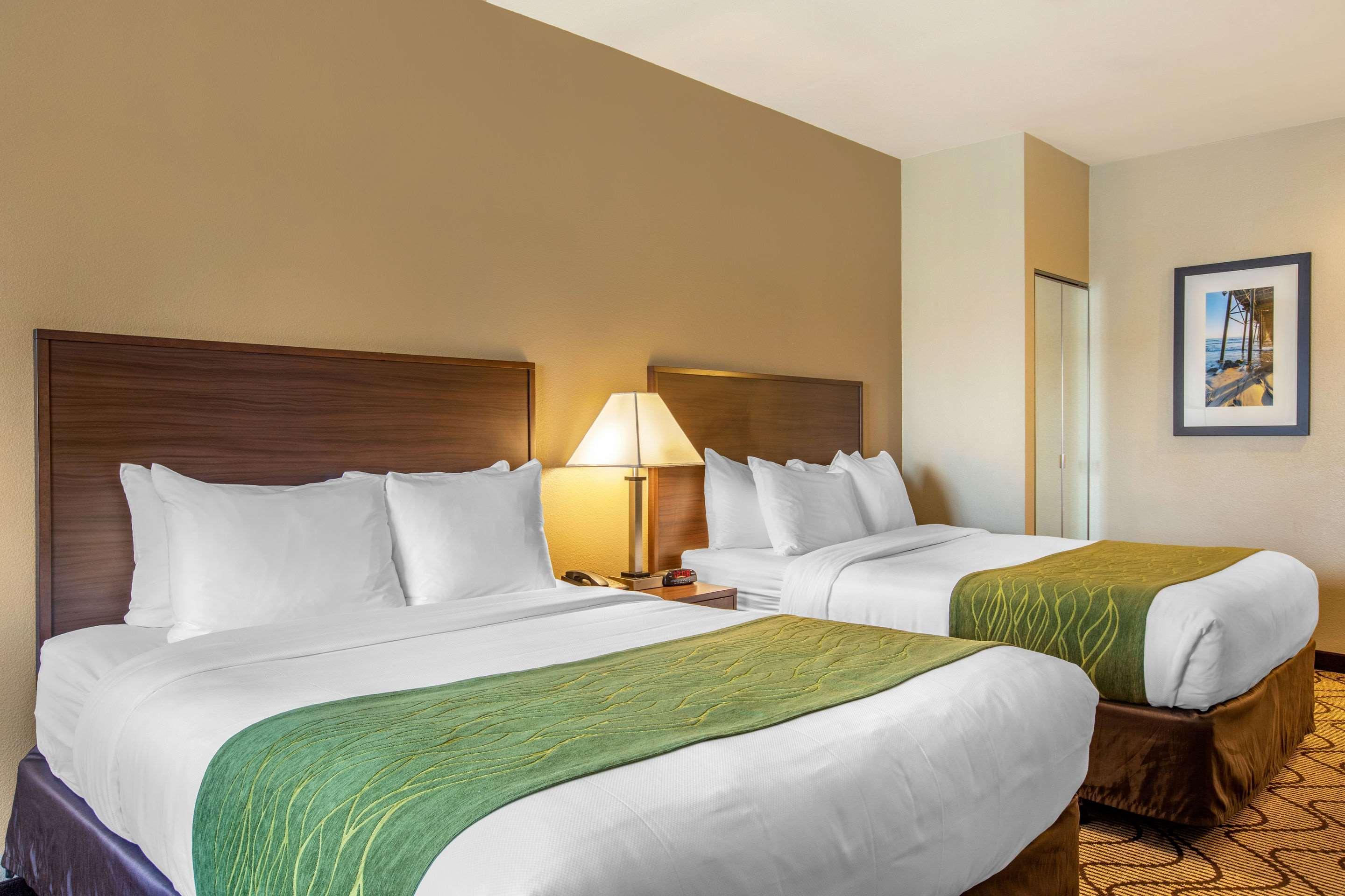 סנטה אנה Comfort Inn & Suites Orange County John Wayne Airport מראה חיצוני תמונה