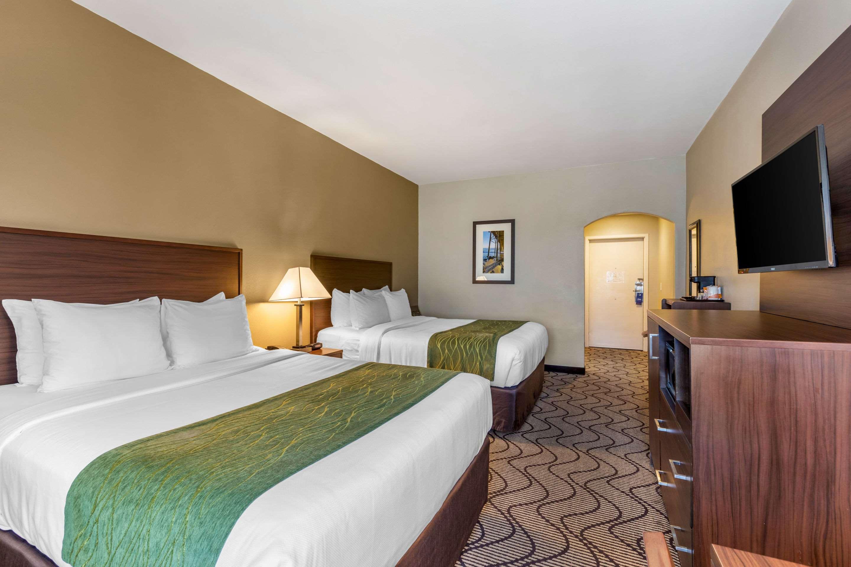 סנטה אנה Comfort Inn & Suites Orange County John Wayne Airport מראה חיצוני תמונה
