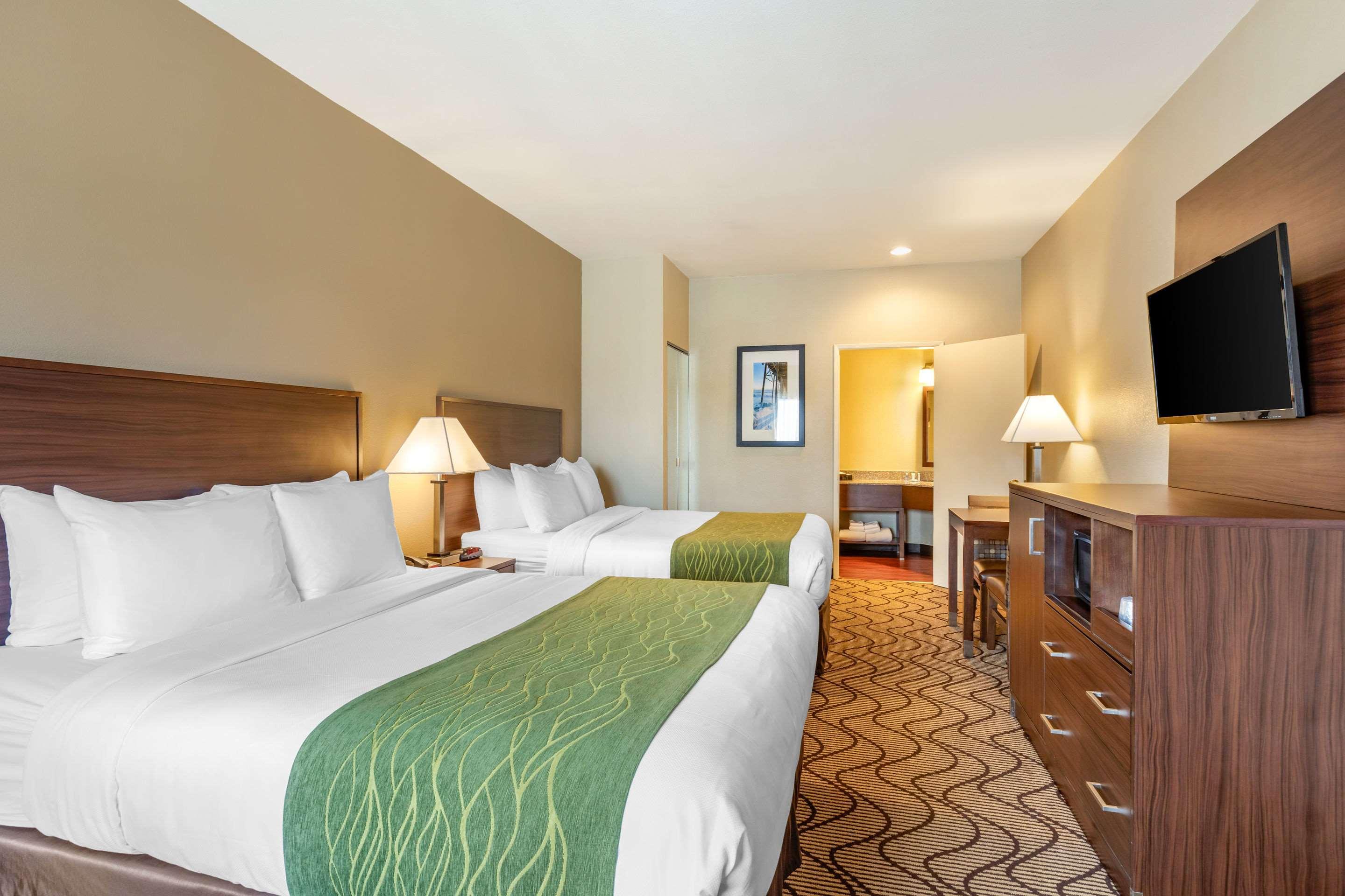 סנטה אנה Comfort Inn & Suites Orange County John Wayne Airport מראה חיצוני תמונה