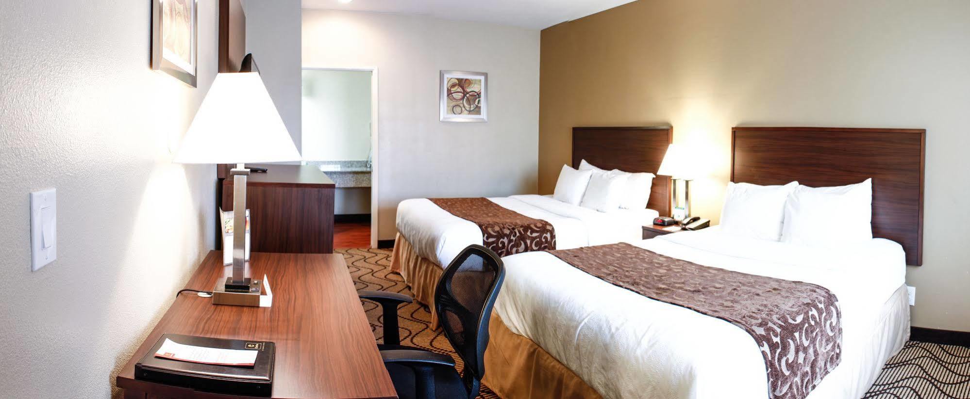 סנטה אנה Comfort Inn & Suites Orange County John Wayne Airport מראה חיצוני תמונה